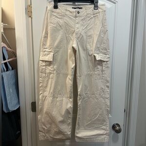Hollister High Rise Vintage Baggy Cargo Pants